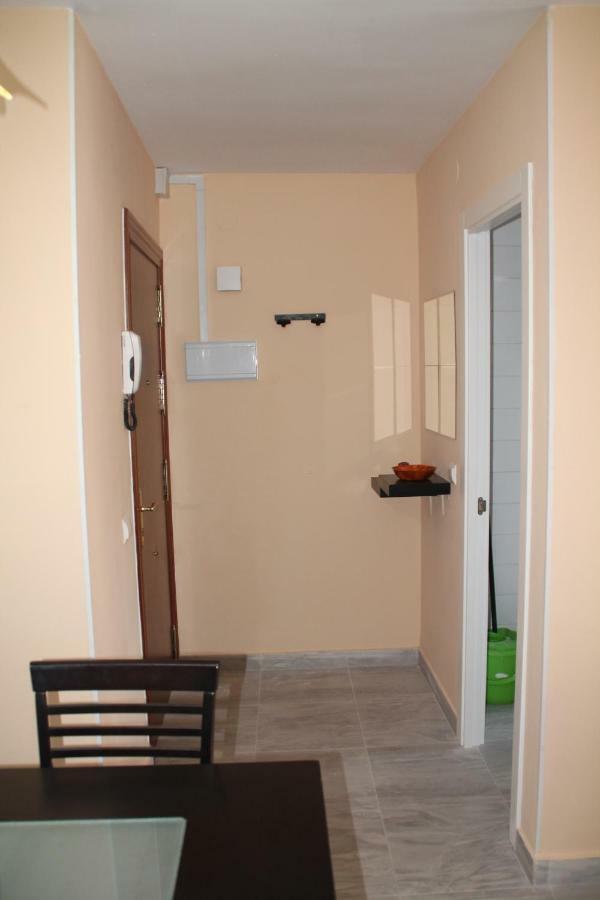 Апартаменты Apartamento Naranja Фуэнхирола Экстерьер фото